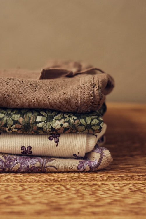Tiny One Body med lange æremer og blomster print Body LS