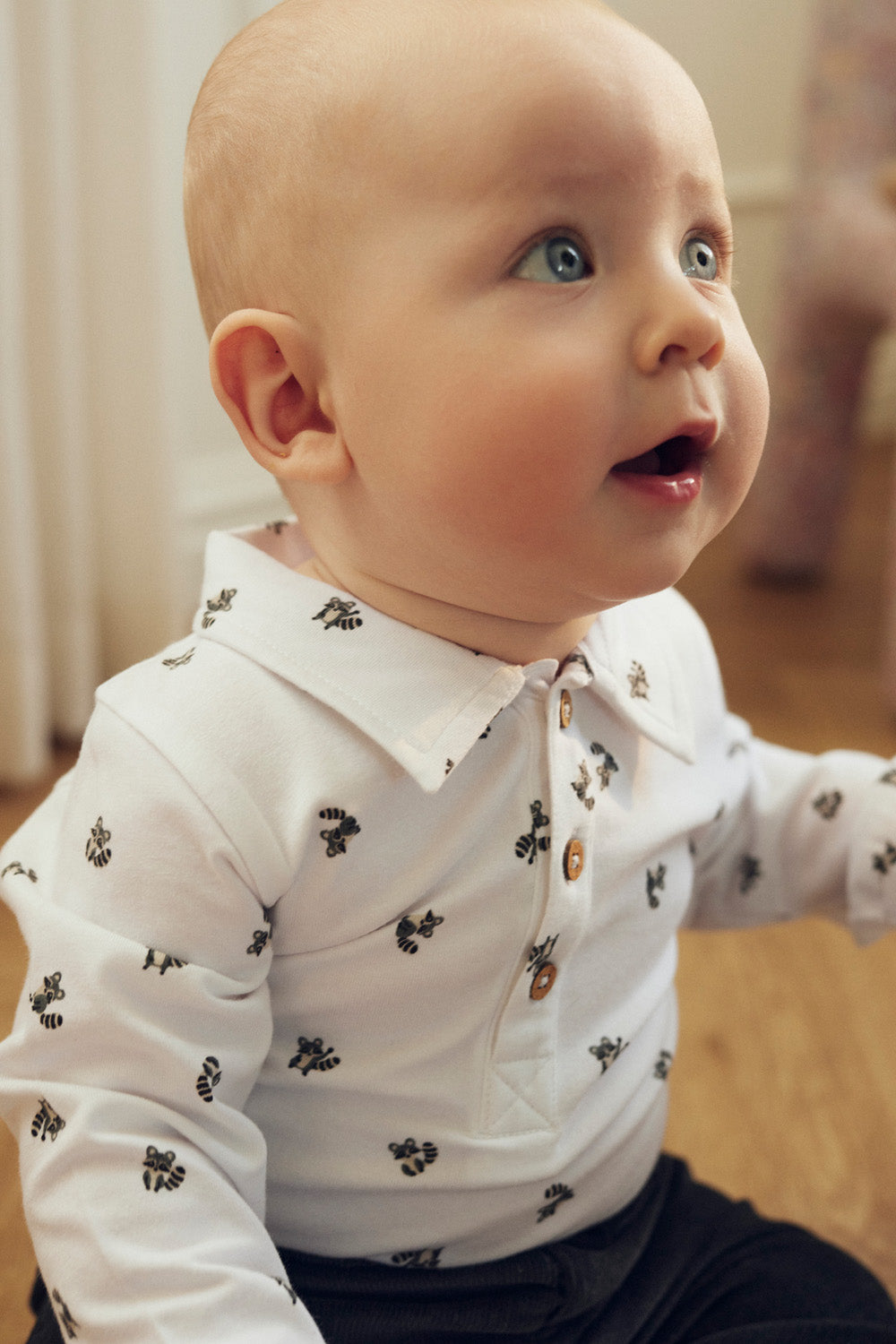 Tiny One Body med lange ærmer og krave Body LS 600 White