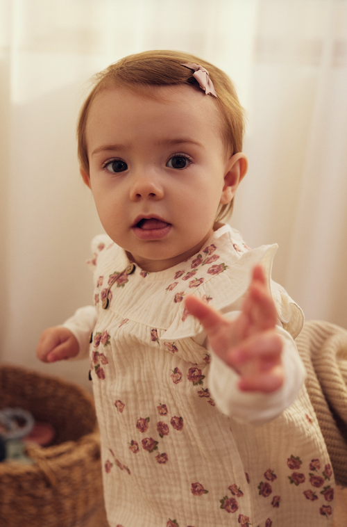 Tiny One GOTS Tiny One Baby Beachsuit, Muslin Beachsuit 317 GARDENIA AOP